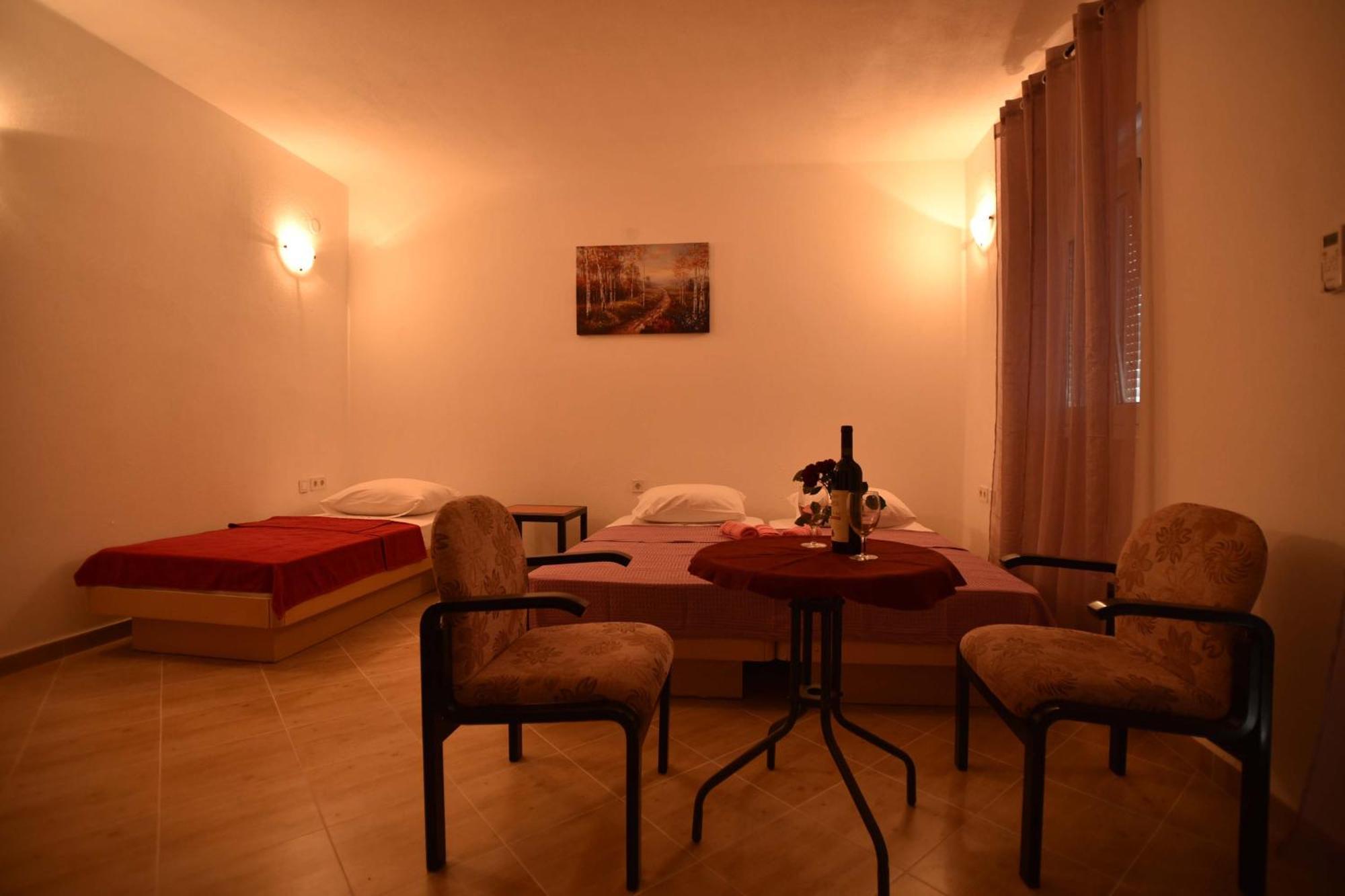 Apartmani Mihovic - Jaz Budva Dış mekan fotoğraf